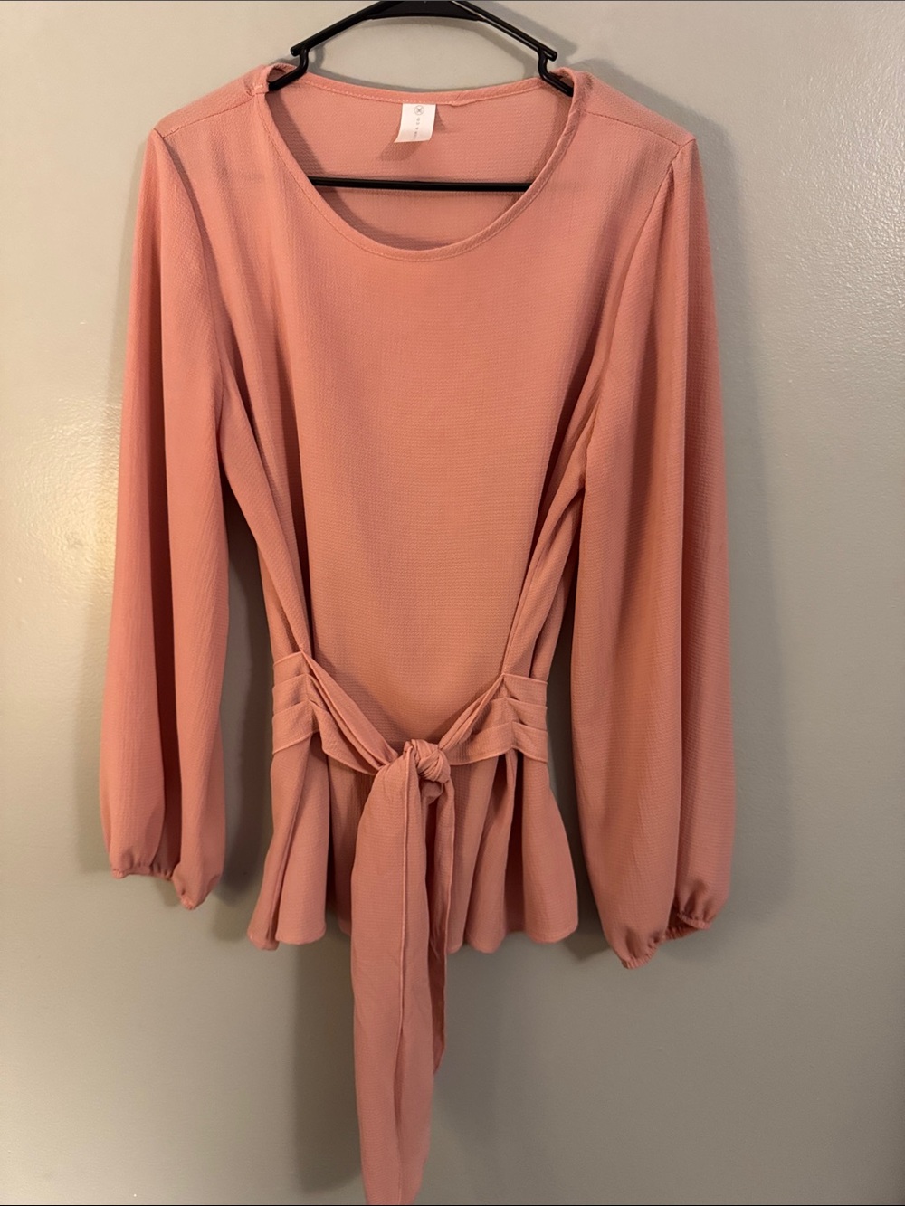 Long-Sleeve Tie-Front Blouse in Dusty Rose